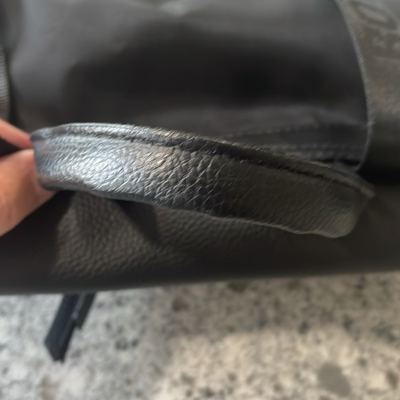 Botkier New York Black "Trigger" Backpack Purse - Picture 9 of 9